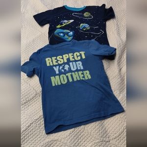 Earth day tshirts size 6-7